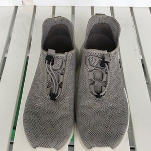 Spenco gray slip-on sneakers size 9D